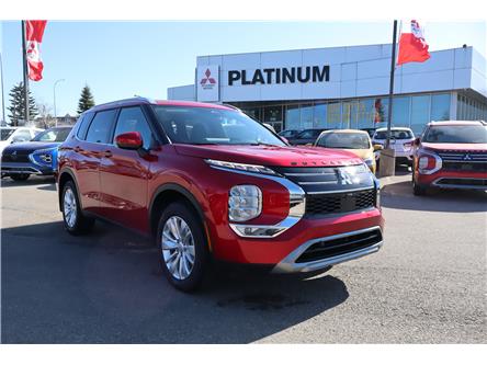 2025 Mitsubishi Outlander SE (Stk: R6034) in Calgary - Image 1 of 21