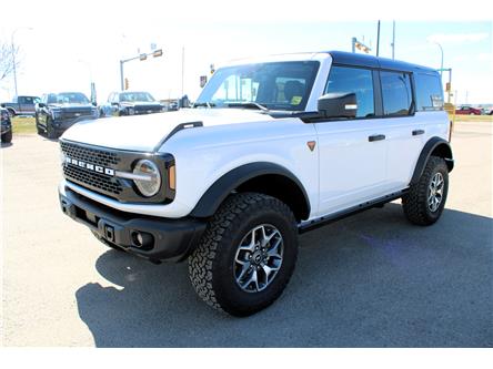 2025 Ford Bronco Badlands (Stk: 25S082) in Medicine Hat - Image 1 of 26