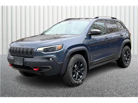 2019 Jeep Cherokee Trailhawk (Stk: 25AT4940A) in Cranbrook - Image 1 of 30