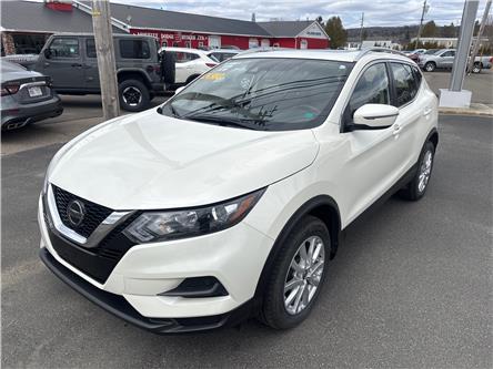 2022 Nissan Qashqai SV (Stk: 24051A) in Oak Bay - Image 1 of 6
