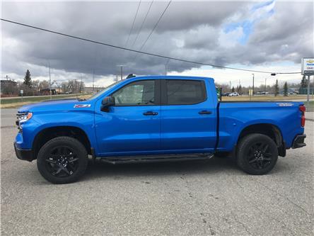 2025 Chevrolet Silverado 1500 LT Trail Boss (Stk: 18947163) in Pincher Creek - Image 1 of 16