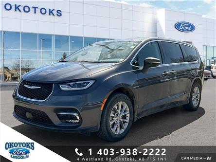 2023 Chrysler Pacifica Touring-L (Stk: B85225) in Okotoks - Image 1 of 25