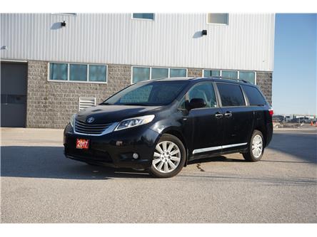 2017 Toyota Sienna XLE 7 Passenger (Stk: U9060A) in Barrie - Image 1 of 28