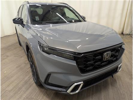 2025 Honda CR-V Hybrid Touring (Stk: 2550303) in Calgary - Image 1 of 26