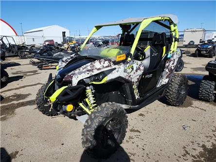 2015 Can-Am Maverick SIDE BY SIDE (Stk: P13747) in Calgary - Image 1 of 8