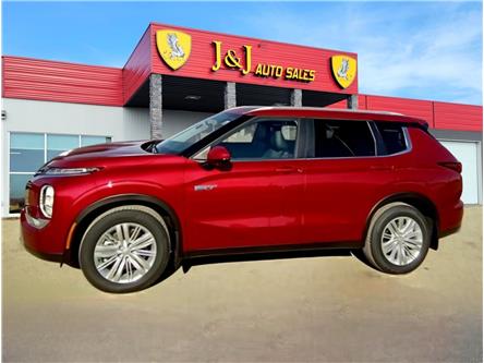 2025 Mitsubishi Outlander PHEV SE (Stk: WM0013) in Brandon - Image 1 of 20