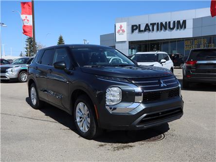 2025 Mitsubishi Outlander ES (Stk: R6005) in Calgary - Image 1 of 27