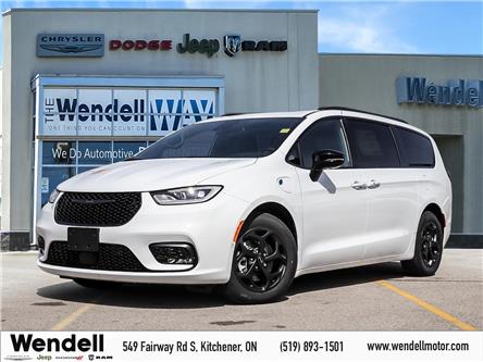 2024 Chrysler Pacifica Hybrid Select (Stk: 44103) in Kitchener - Image 1 of 25