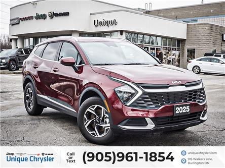2025 Kia Sportage LX AWD| BACK UP CAMERA| HEATED SEATS| LOW KM'S| (Stk: DRD5579 ) in Burlington - Image 1 of 32