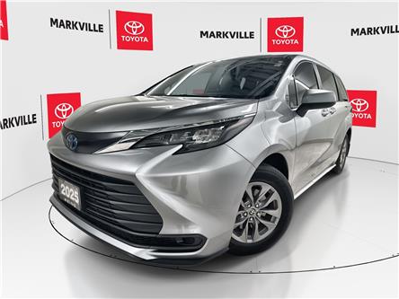2025 Toyota Sienna XLE 8-Passenger (Stk: 11U3878) in Markham - Image 1 of 35