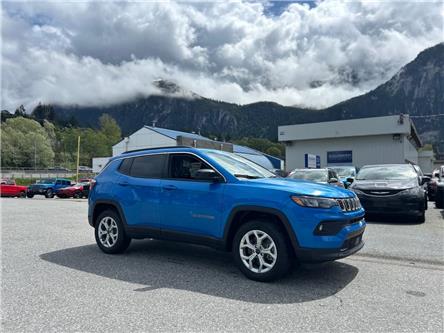 2025 Jeep Compass North (Stk: CMQ592389) in Squamish - Image 1 of 11