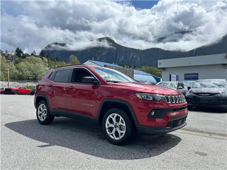 2025 Jeep Compass North (Stk: CMQ594305) in Squamish - Image 1 of 12