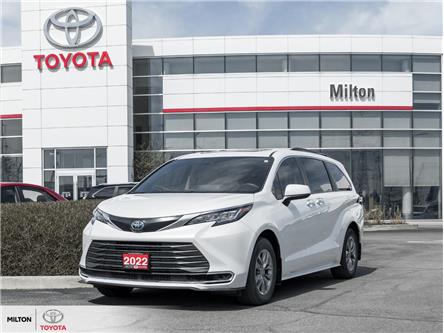 2022 Toyota Sienna XLE 8-Passenger (Stk: 084914) in Milton - Image 1 of 25