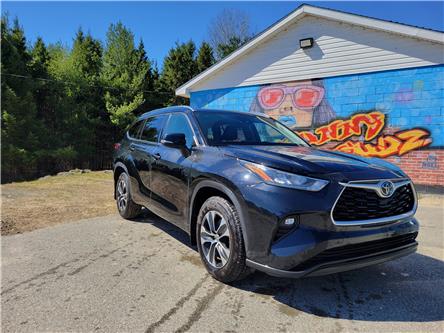 2020 Toyota Highlander XLE in Sunny Corner - Image 1 of 18