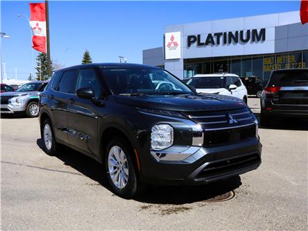 2025 Mitsubishi Outlander ES (Stk: R6086) in Calgary - Image 1 of 27