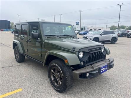 2016 Jeep Wrangler Unlimited Sahara (Stk: CP12386) in Chatham - Image 1 of 11