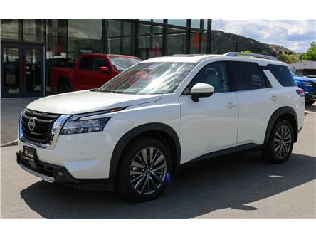 2023 Nissan Pathfinder SL (Stk: UT2143) in Kamloops - Image 1 of 24