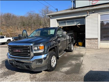 2019 GMC Sierra 2500HD Base in Greater Sudbury - Image 1 of 5