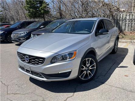 2017 Volvo V60 Cross Country T5 Premier (Stk: 2504192) in Waterloo - Image 1 of 5