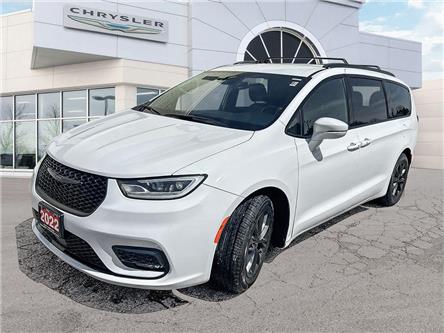 2022 Chrysler Pacifica Touring L (Stk: 161870) in London - Image 1 of 26