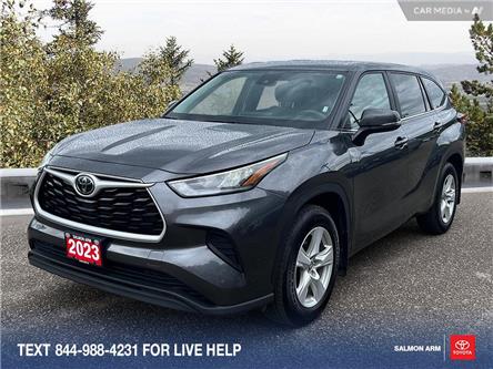 2023 Toyota Highlander LE (Stk: 523912P) in Salmon Arm - Image 1 of 25