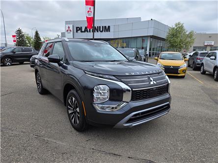 2025 Mitsubishi Outlander LE (Stk: 8788) in Calgary - Image 1 of 27