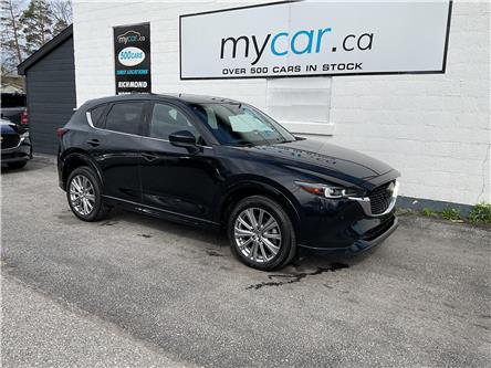 2022 Mazda CX-5 Signature (Stk: 250530) in North Bay - Image 1 of 20