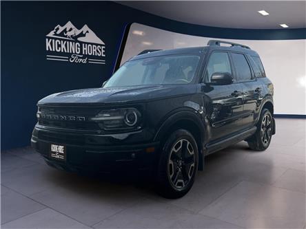 2022 Ford Bronco Sport Outer Banks (Stk: 10357) in Golden - Image 1 of 17