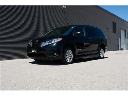 2017 Toyota Sienna Limited 7-Passenger (Stk: UM029) in London - Image 1 of 20