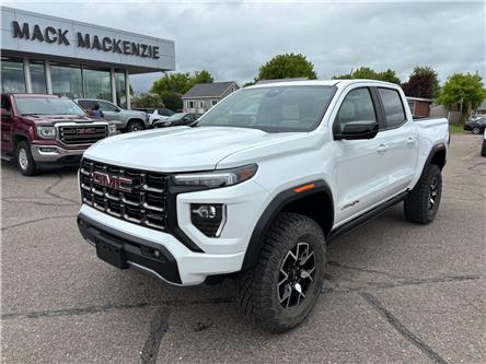 2025 GMC Canyon AT4 (Stk: 35411) in Renfrew - Image 1 of 41