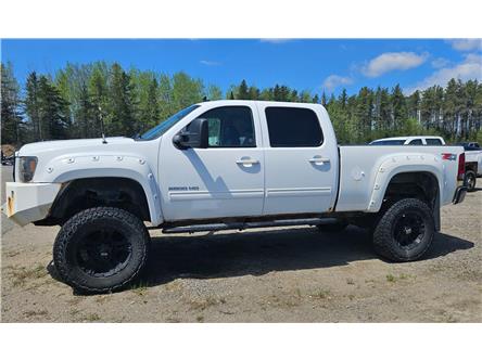 2012 GMC Sierra 2500HD SLT (Stk: 25206A) in Terrace Bay - Image 1 of 4