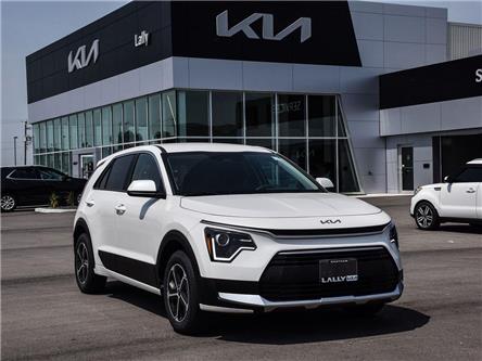 2025 Kia Niro LX (Stk: LKNI00187) in Chatham - Image 1 of 26