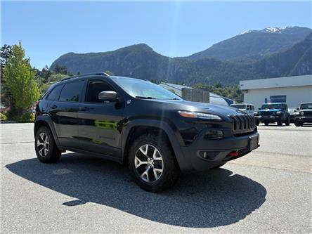 2017 Jeep Cherokee Trailhawk (Stk: CMP109089A) in Squamish - Image 1 of 14
