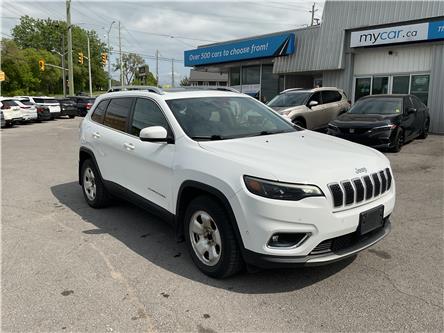 2019 Jeep Cherokee Limited (Stk: 250502) in Kingston - Image 1 of 33