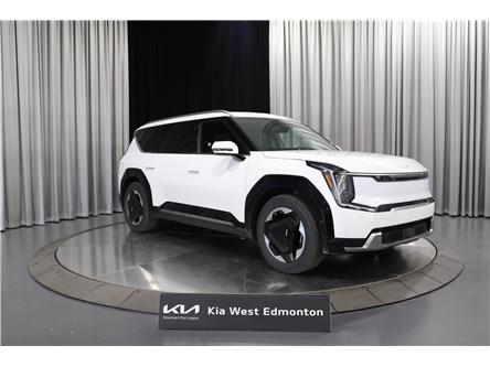 2026 Kia EV9 Land w/Premium Package (Stk: 26237) in Edmonton - Image 1 of 31
