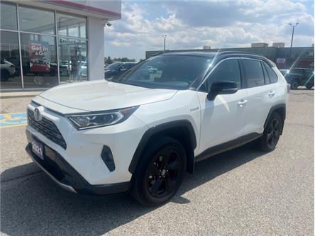 2021 Toyota RAV4 Hybrid XLE (Stk: 47298A) in Chatham - Image 1 of 12