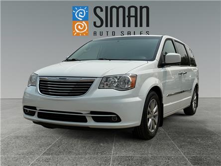2015 Chrysler Town & Country Limited (Stk: P3132) in Regina - Image 1 of 24