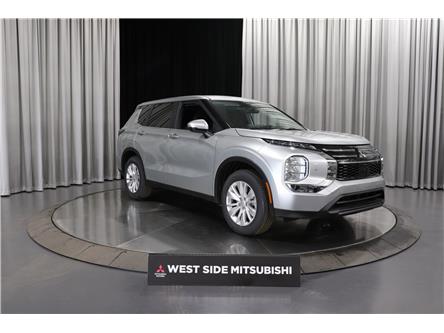 2025 Mitsubishi Outlander ES (Stk: T25742) in Edmonton - Image 1 of 30