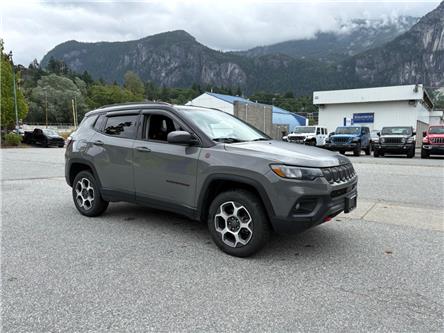 2022 Jeep Compass Trailhawk (Stk: R1P195831A) in Squamish - Image 1 of 12