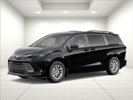 2025 Toyota Sienna LE 8-Passenger (Stk: N46910) in St. Johns - Image 1 of 13
