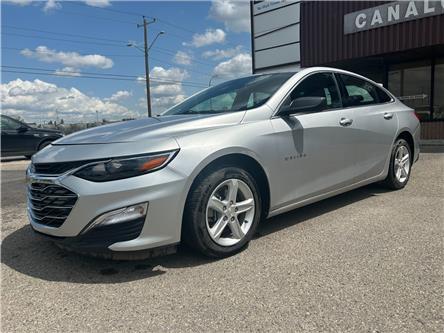 2020 Chevrolet Malibu 1LS (Stk: AC0927) in Calgary - Image 1 of 16 2020 Chevrolet Malibu 1LS (Stk: AC0927) in Calgary - Image 1 of 16
