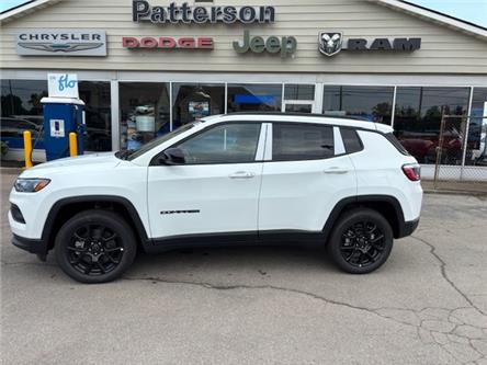 2025 Jeep Compass Altitude (Stk: 7425) in Fort Erie - Image 1 of 18