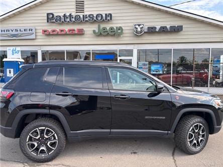 2025 Jeep Compass Trailhawk (Stk: 7426) in Fort Erie - Image 1 of 7