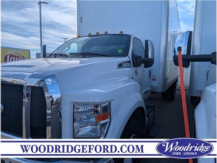 2022 Ford F750  (Stk: 19185) in Calgary - Image 1 of 19