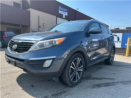 2016 Kia Sportage SX Luxury (Stk: 833745) in Calgary - Image 1 of 17 2016 Kia Sportage SX Luxury (Stk: 833745) in Calgary - Image 1 of 17