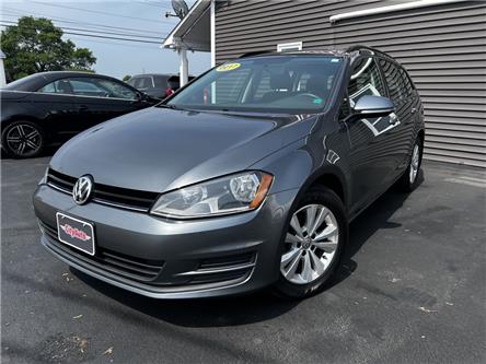2017 Volkswagen Golf SportWagen 1.8 TSI Trendline in Sussex - Image 1 of 16