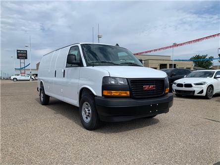 2025 GMC Savana 3500 Work Van (Stk: 350524) in Medicine Hat - Image 1 of 20