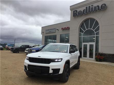2025 Jeep Grand Cherokee L Laredo (Stk: FF042) in Swan River - Image 1 of 24