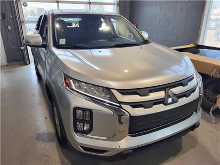 2022 Mitsubishi RVR (Stk: S0195A) in Barrie - Image 1 of 48 2022 Mitsubishi RVR (Stk: S0195A) in Barrie - Image 1 of 48