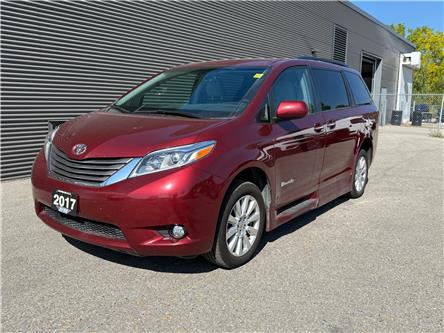 2017 Toyota Sienna XLE 7 Passenger (Stk: U10881A) in London - Image 1 of 18